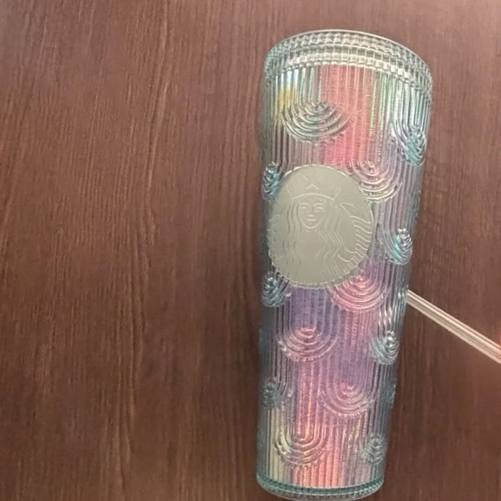 Starbucks Iridescent Teal‎ Scalloped Arch Venti Tumbler 24oz Cold Cup 011129726
